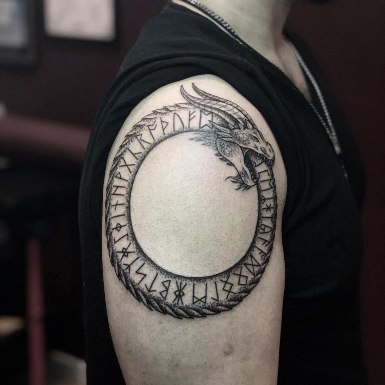 motifs de tatouages nordiques