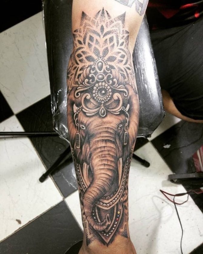 signification du tatouage d'un éléphant