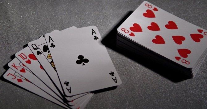 As de Pique / As de Pique combiné à d'autres cartes