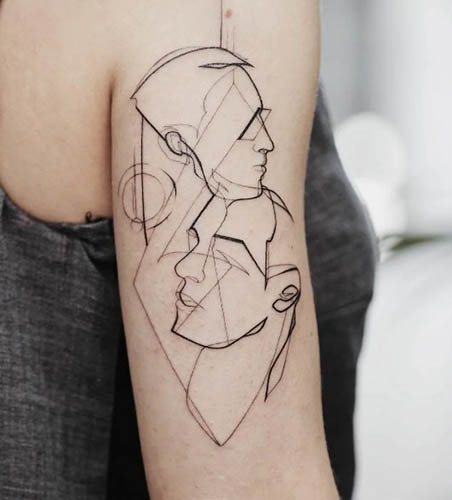 Tatouages modernes pour filles sur le bras. Croquis, sens, photos