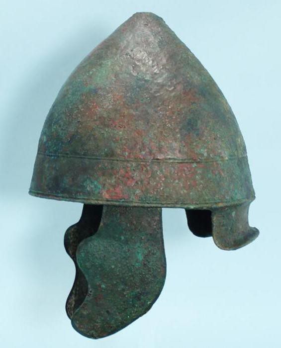 Casque spartiate fait à la main