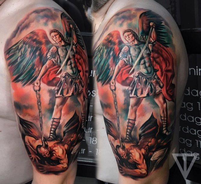 Tatouage d'un ange et d'un démon