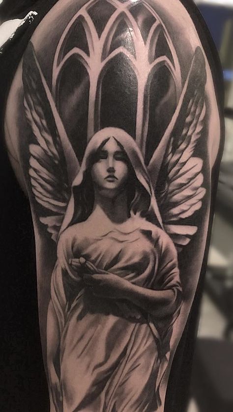 Tatouage d'un ange messager
