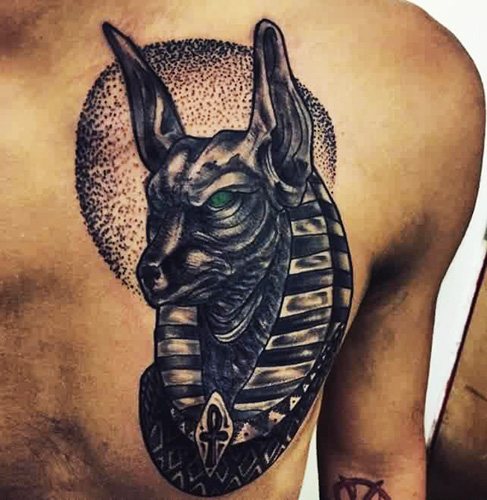 Tatouage Anubis, le dieu de l'Égypte. Signification, motifs, photo-tatouages pour hommes et femmes