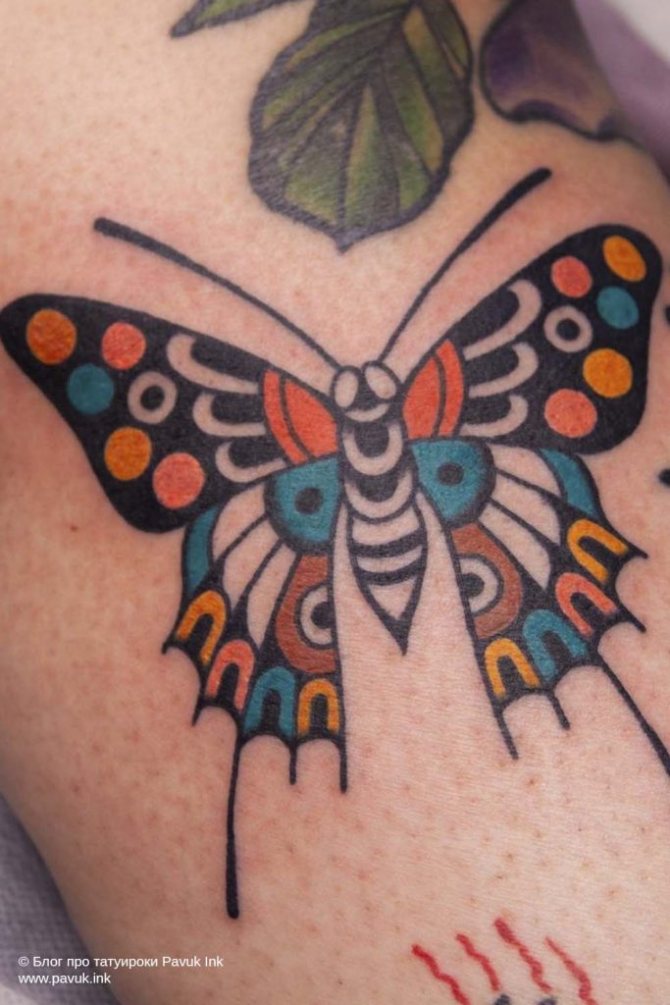 tatouage papillon 48