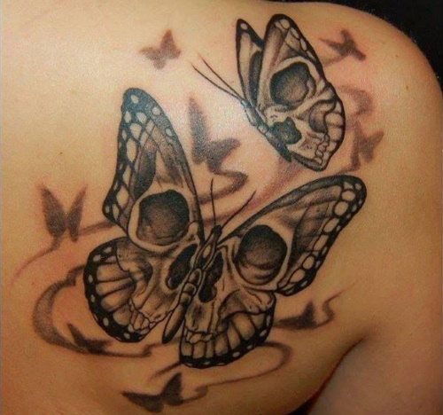 Tatouage de papillon. Signification pour les filles, photos, croquis sur la taille, le bras, les fesses, le cou, la jambe, l'épaule...