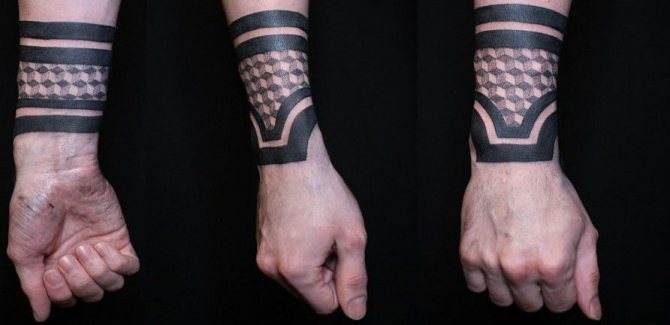Tatouage de bracelet de poignet
