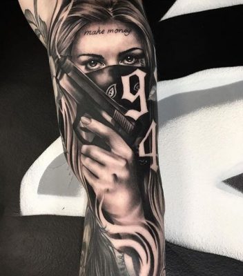 Tatouage Chicago pour les filles. Signification, photo : manche, avant-bras, poignet, épaule