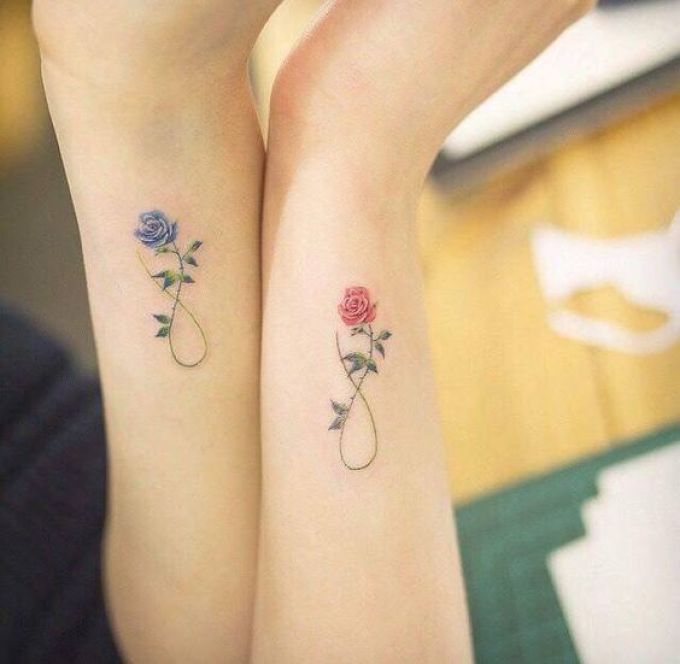 Tatouage de fleurs