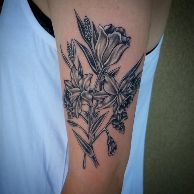 fleurs de tatouage