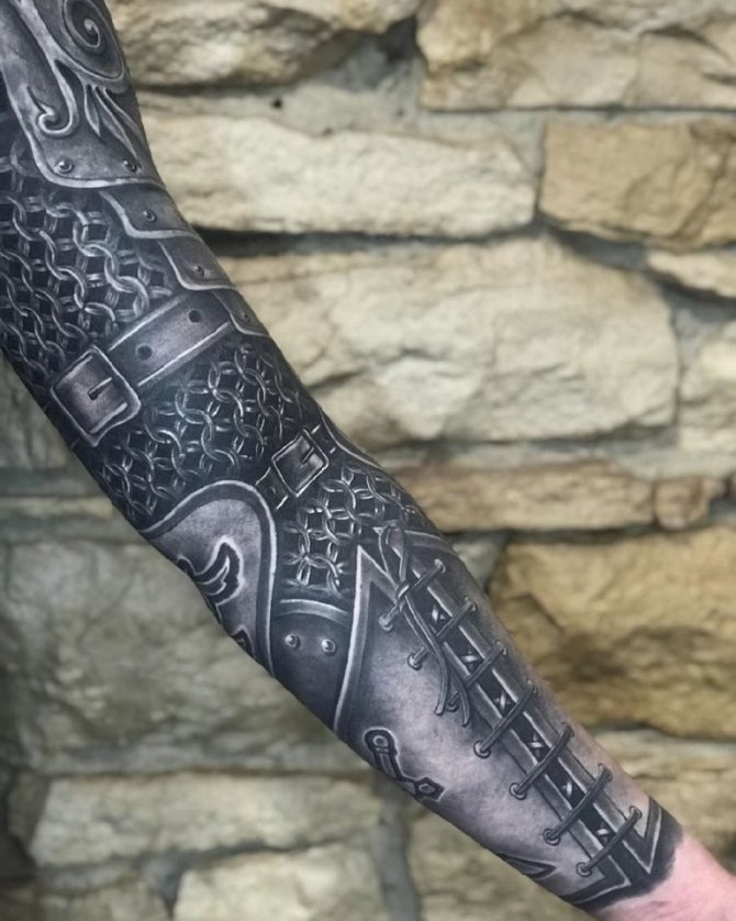 Tatouage d'armures pour hommes realistica
