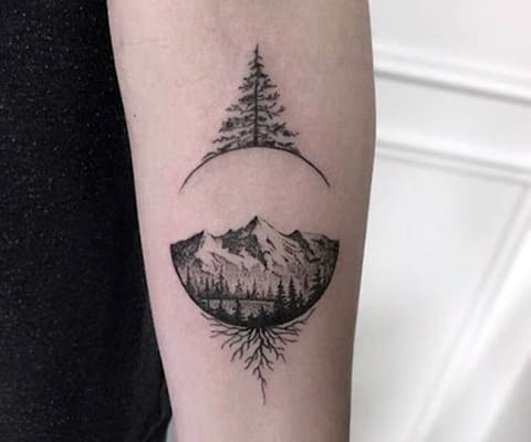 Tatouage Dotwork sur le bras