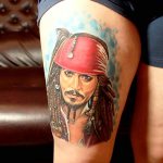 Tatouage de Jack Sparrow sur le bras, le dos, l'épaule. Images, significations