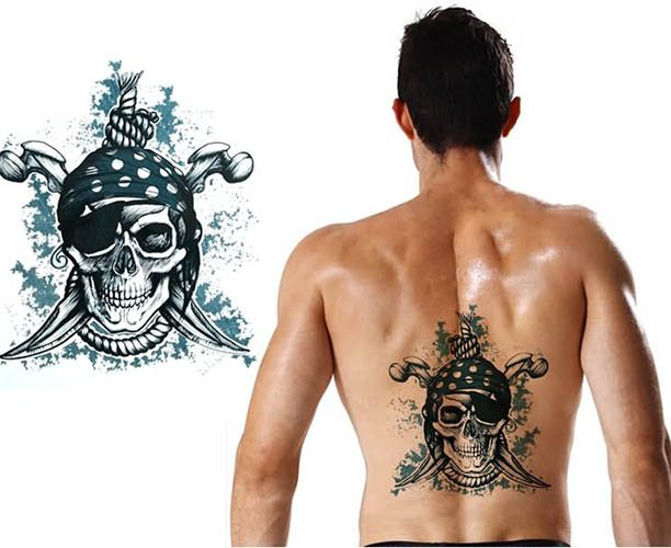 Tatouage de Jack Sparrow sur le bras, le dos, l'épaule. Photo, significations