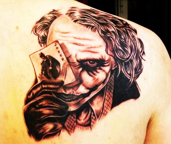 Tatouage Joker sur le bras, l'avant-bras, la jambe. Croquis, photo, signification