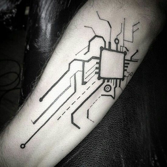 Croquis de tatouage noir et blanc d'hommes à l'avant-bras