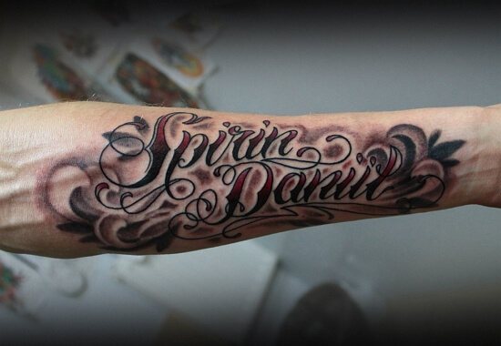 Esquisses de tatouage avant-bras Homme noir et blanc