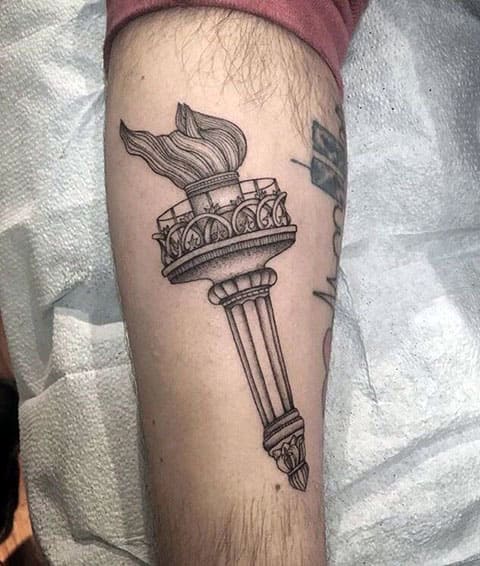 Torche de tatouage - photo
