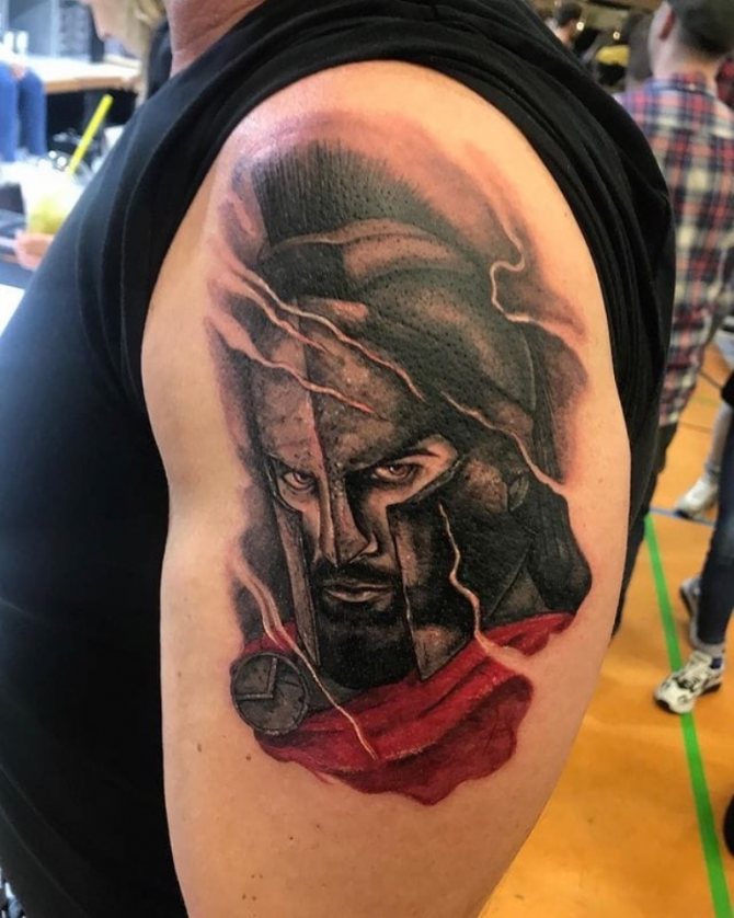 tatouage tête de spartiate