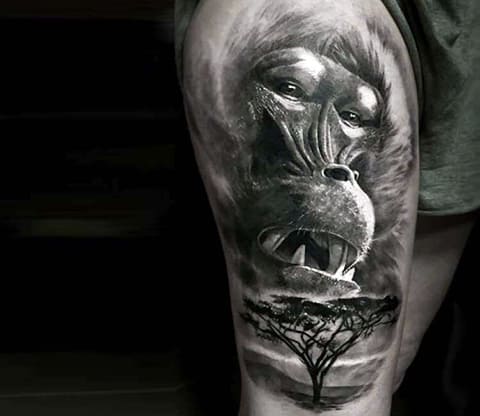 Tatouage d'un gorille