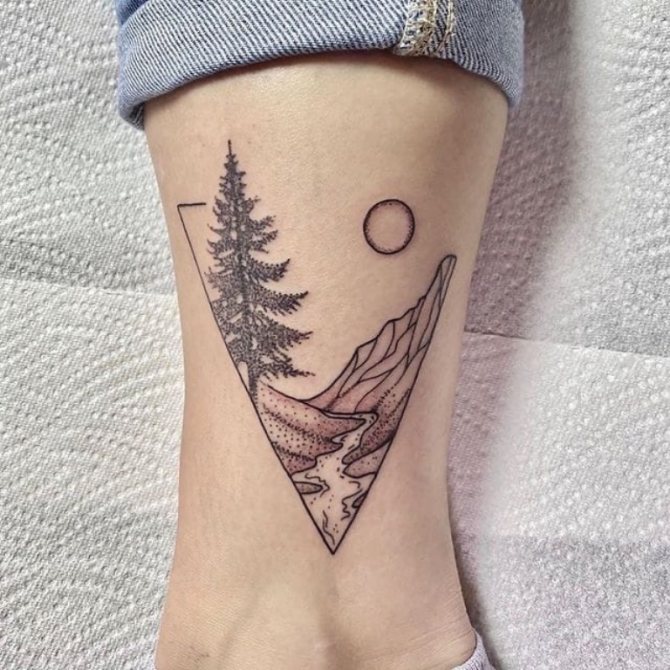 montagnes de tatouage pour les filles