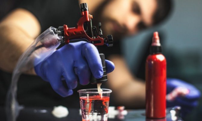 Le tatouage et l'hépatite C