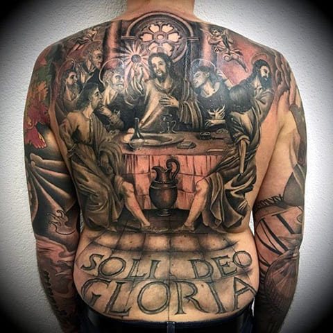 Tatouage de Jésus-Christ dans le dos - photo