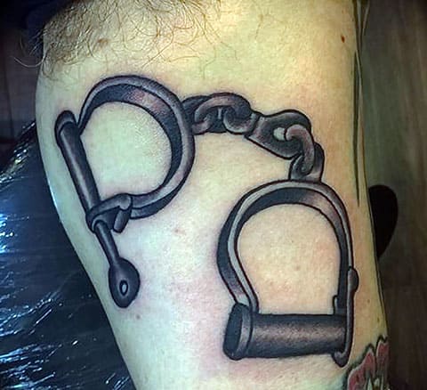 Manches de tatouage