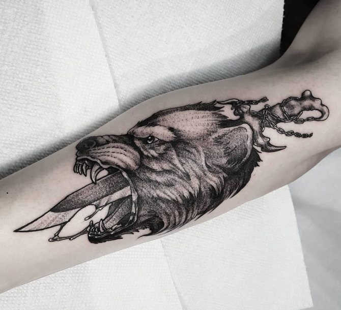 Tattoo Dagger et Wolf