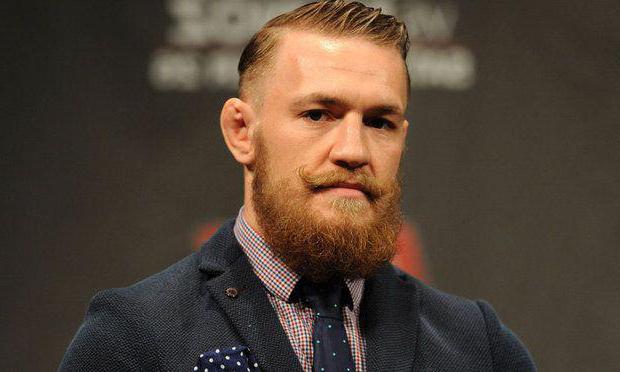 Photo du tatouage de Conor Macgregor dans le dos.