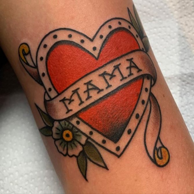 maman tatouée