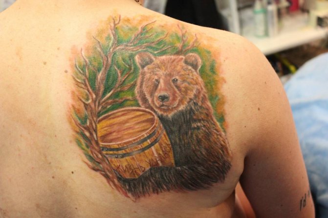 ours tatoué
