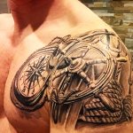 Un tatouage de chauve-souris. Photo, croquis, manche sur la jambe, bras, mollet, dos, poignet, signification