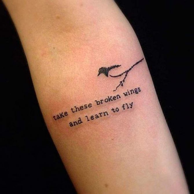 Tattoo Des mots de force sages