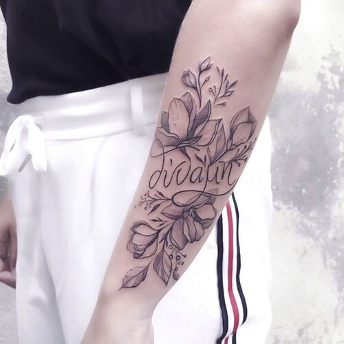 Tatouage sur la langue grecque avec traduction. Images, phrases