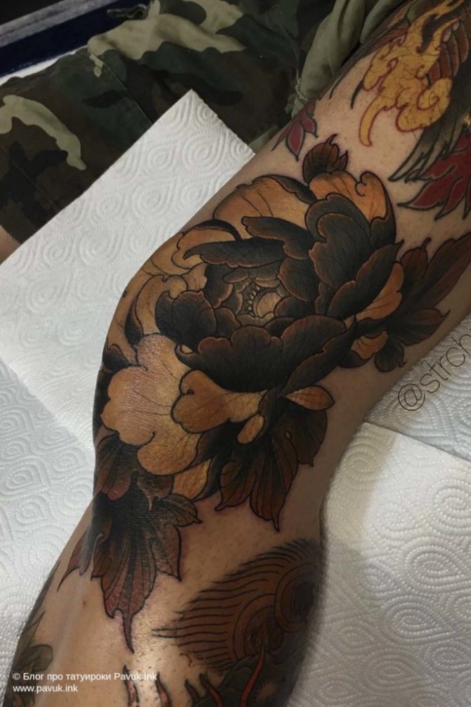 tatouage sur les genoux 06