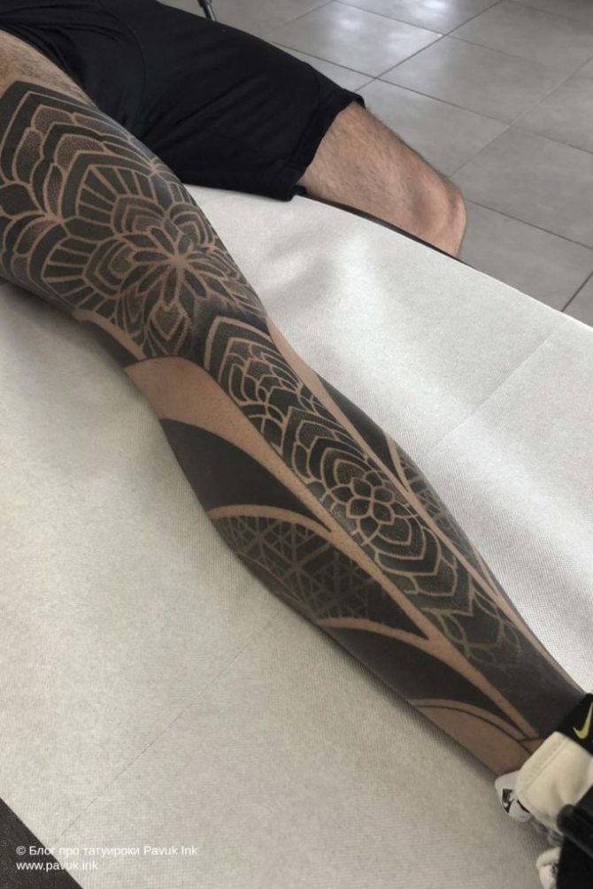 tatouage sur les genoux 37