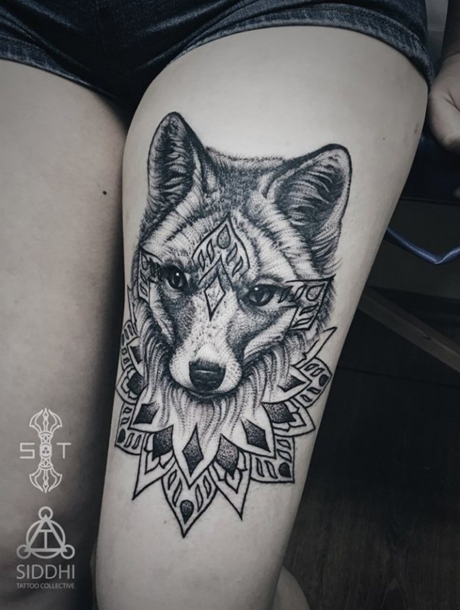 Tatouage sur les jambes Graphique Fox