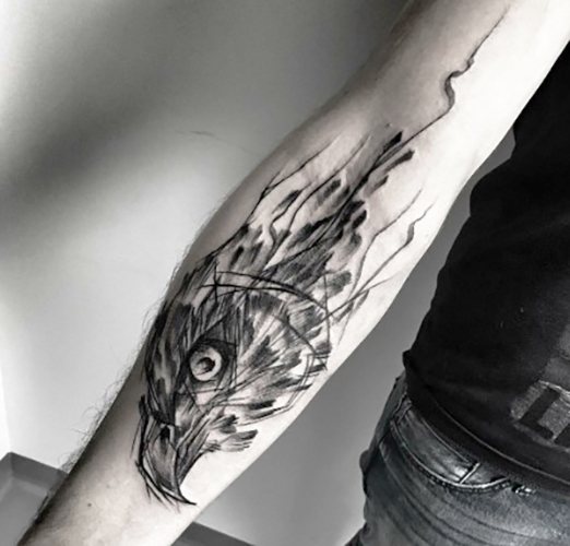 Tatouage sur les mains pour les hommes avec signification, significations, inscriptions traduites slaves, latines, motifs celtiques