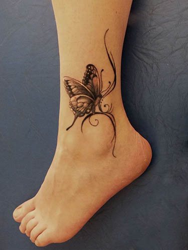 Tatouage féminin à la cheville avec signification. Photo, signification