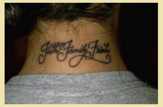 Tatouage sur le cou pour les filles et les garçons