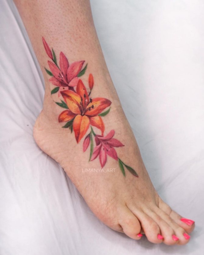 tatouage sur le pied photo 14