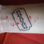 tatouage sur le poignet