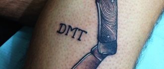 Tattoo bowtie. Photo, signification, dessins avec une rose, une inscription, une toile d'araignée