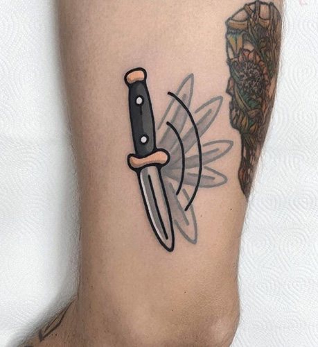 Tattoo bowie knife. Photo, signification, croquis rose, inscription, toile d'araignée