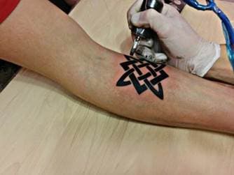 Amulette de tatouage Svarog Square