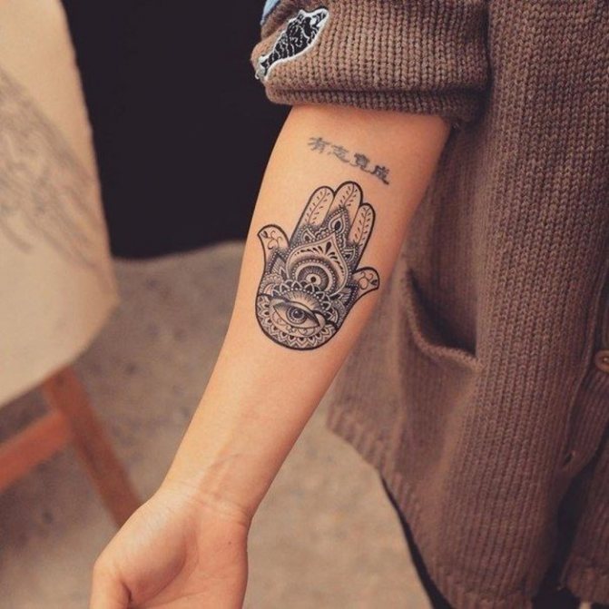 Tatouage du mauvais œil