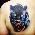 Tatouage de panthère pour les filles et les hommes - signification, idées, dessins et photos