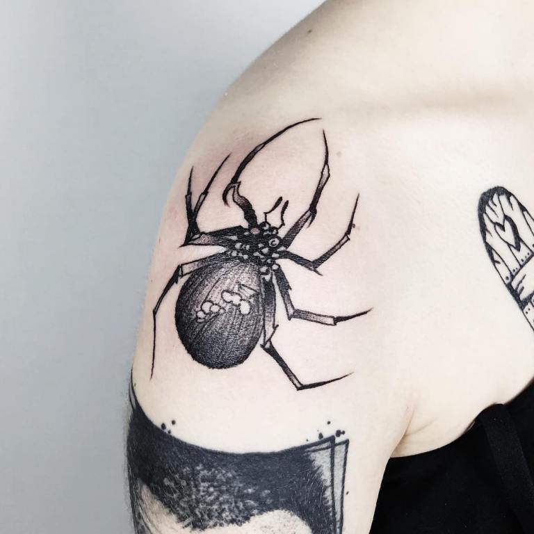 araignée tatouée