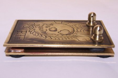 pédale de tatouage